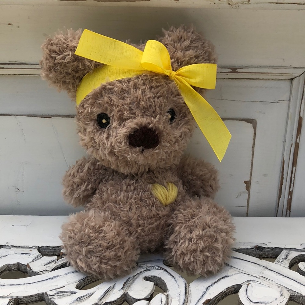 Crocheted bear - Picture 2 of 7